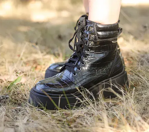 bottes à semelles épaisses femme à prix discount