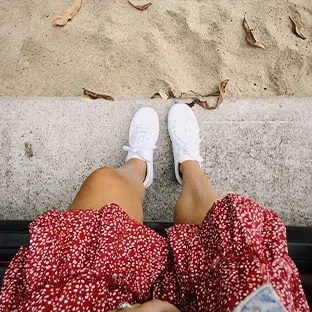 robe et baskets