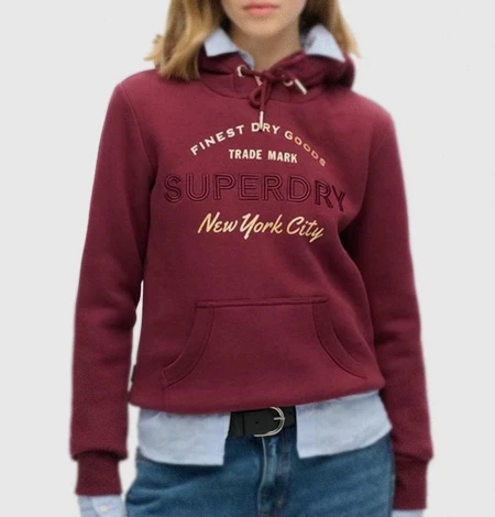 Baskets bradés en braderie