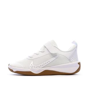 Baskets Blanches Fille Nike Omni Multi-court pas cher