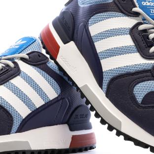 Baskets Bleu Homme Adidas Zx 700 vue 0