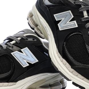 New Balance 2002 Baskets Noir Homme vue 0