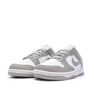 Dunk Low Baskets Blanches/Grises Femme Nike vue 6