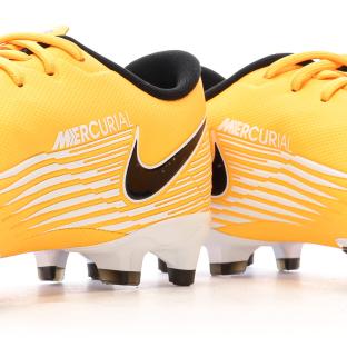 Chaussures de football Jaunes/Noires Garçon Nike Vapor 13 vue 7