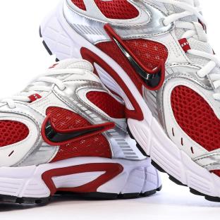 Baskets Rouges/Blanches Homme Nike V5 RNR vue 0