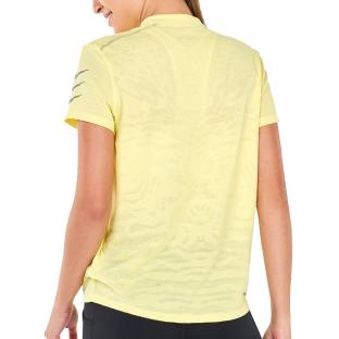 T-shirt Jaune Femme Nike Dfadv vue 2