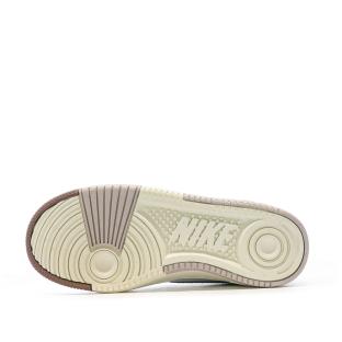 Baskets Gris/Bodeaux Femme Nike Gamma Force vue 0