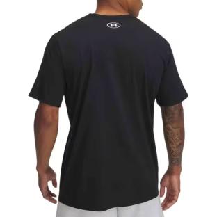 Under Armour Men’s Black Camo Chest Stripe T-shirt Photo of the Espace des Marques %store% store - view of %key%