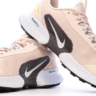 Chaussures de Multisport Rose Clair Femme Nike Juniper vue 7