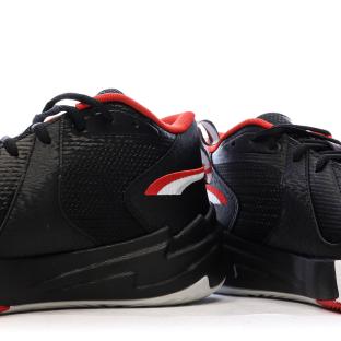 Chaussures de Basketball Noir/Rouge Homme Puma Scoot Zeros City vue 7
