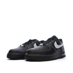 Baskets Noir Nike Air Force 1 07 Lv8 vue 0