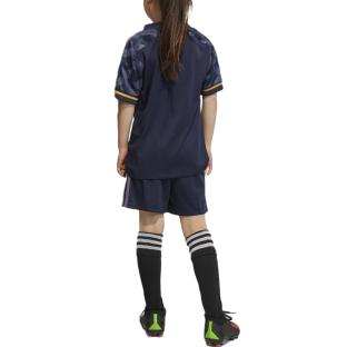 Real Madrid Mini-Kit Extérieur Adidas 2023/2024 vue 3