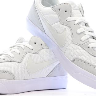 Baskets Blanches/Grises Nike Nsw Tiempo vue 0