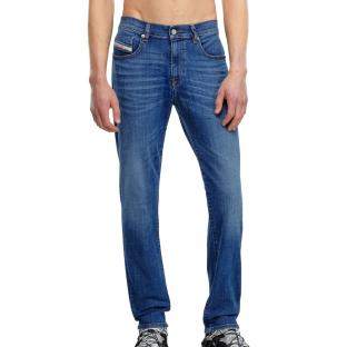 Jean Tapered Bleu Homme Diesel Fining A01714-09A80 pas cher