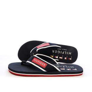 Tongs Noirs/Rouges Homme Tommy Hilfiger Patch pas cher