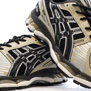 Zapatillas deportivas negras/doradas para hombre Asics Gel-Kayano 12.1 ver 0