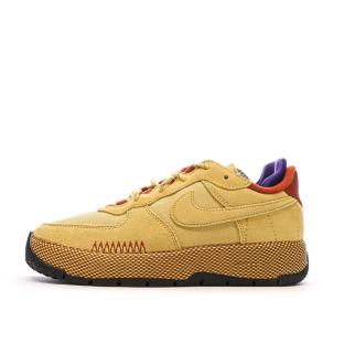 Baskets Jaunes Femme Nike Air Force 1 Wild pas cher