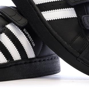 Schwarze Adidas Superstar Sneaker für Jungen Ansicht 0