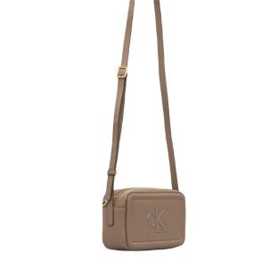 Sac à bandoulière Taupe Femme Calvin Klein Jeans Bold Ck Camera vue 0