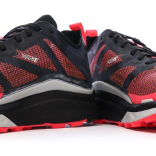 Baskets Noires/Roses Femme The North Face Vectiv Infinite vue 0