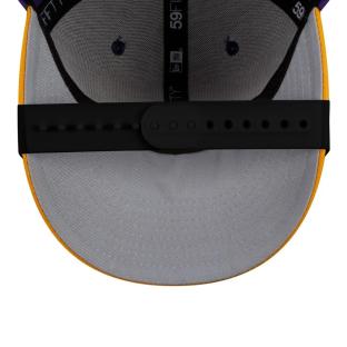 Kinnriemen Schwarz Mann New Era Curve Ansicht 0