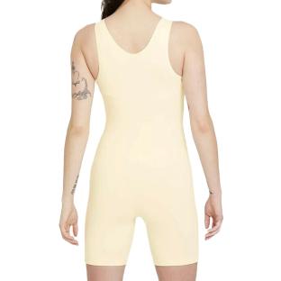 Combishort Jaune Femme Nike Icon Clash vue 2