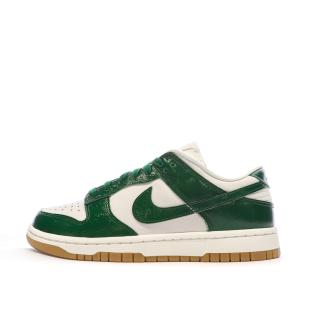 Baskets Blanches/Vertes Femme Nike Dunk Low pas cher