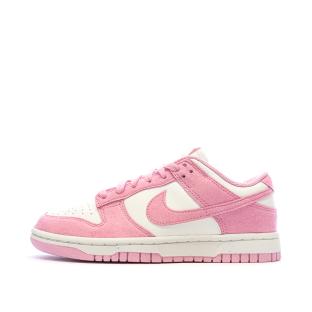 Baskets Rose/Ecru Femme Nike Dunk Low pas cher