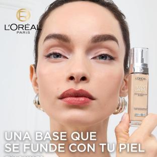 Fond de teint L'Oréal Paris Accord Parfait 8.D/8.W Dore vue 0