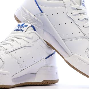 Baskets Blanches Homme Adidas Team Court 2 vue 0