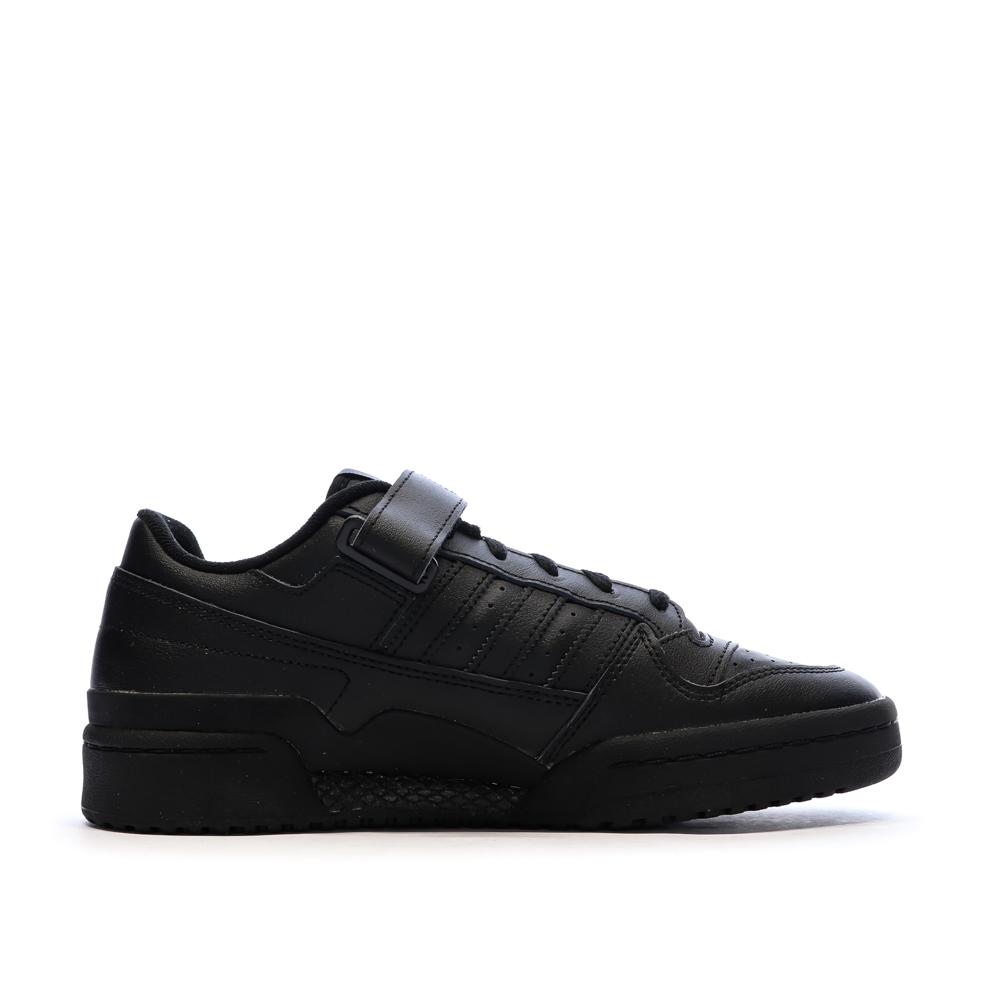 Black Men's Sneakers Adidas Forum Low Photo of the Espace des Marques %store% store - view of %key%