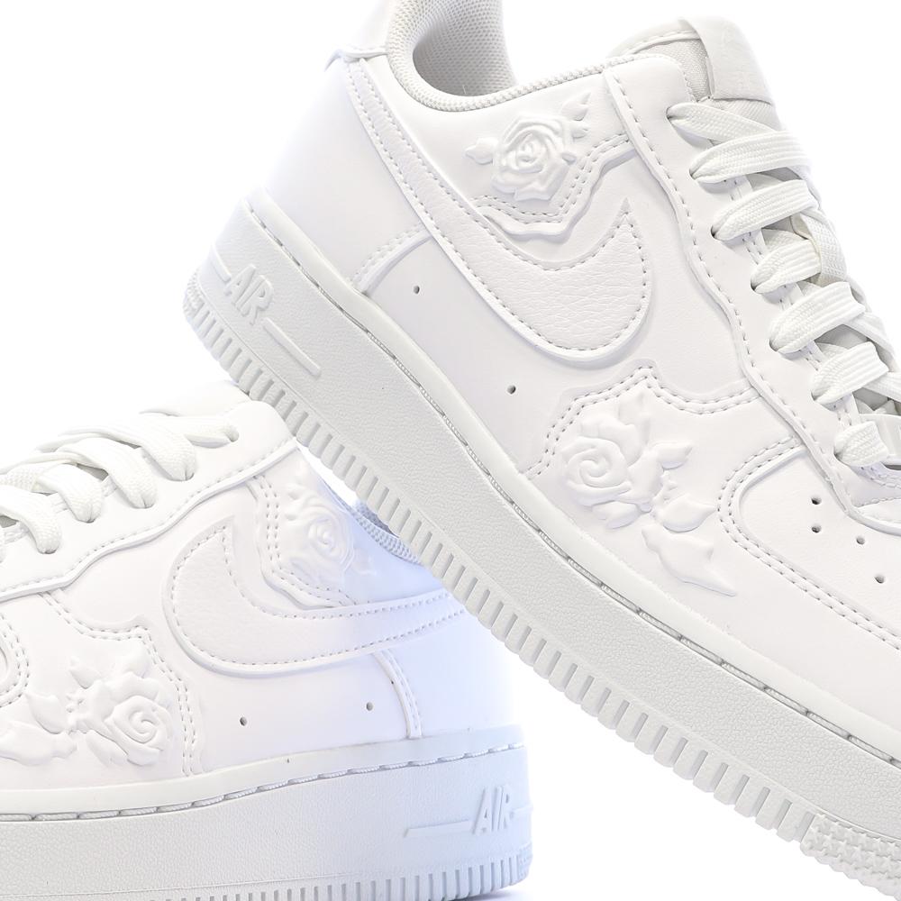 Baskets Blanche Femme Nike Air Force 1 '07 vue 7