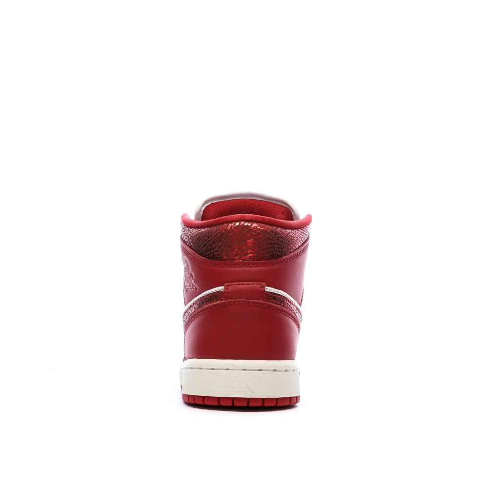 Nike Women's Air Force One Baskets Red/White Photo of the Espace des Marques %store% store - view of %key%