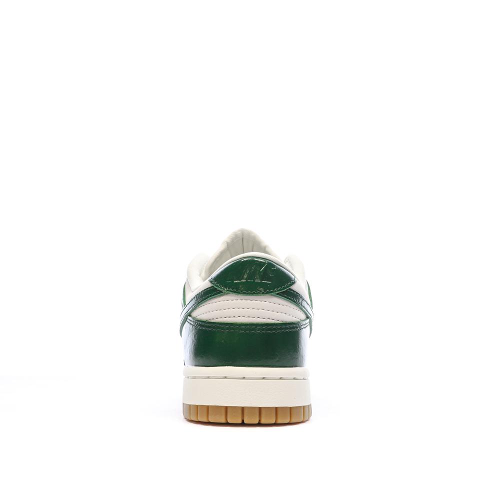Baskets Blanches/Vertes Femme Nike Dunk Low vue 4