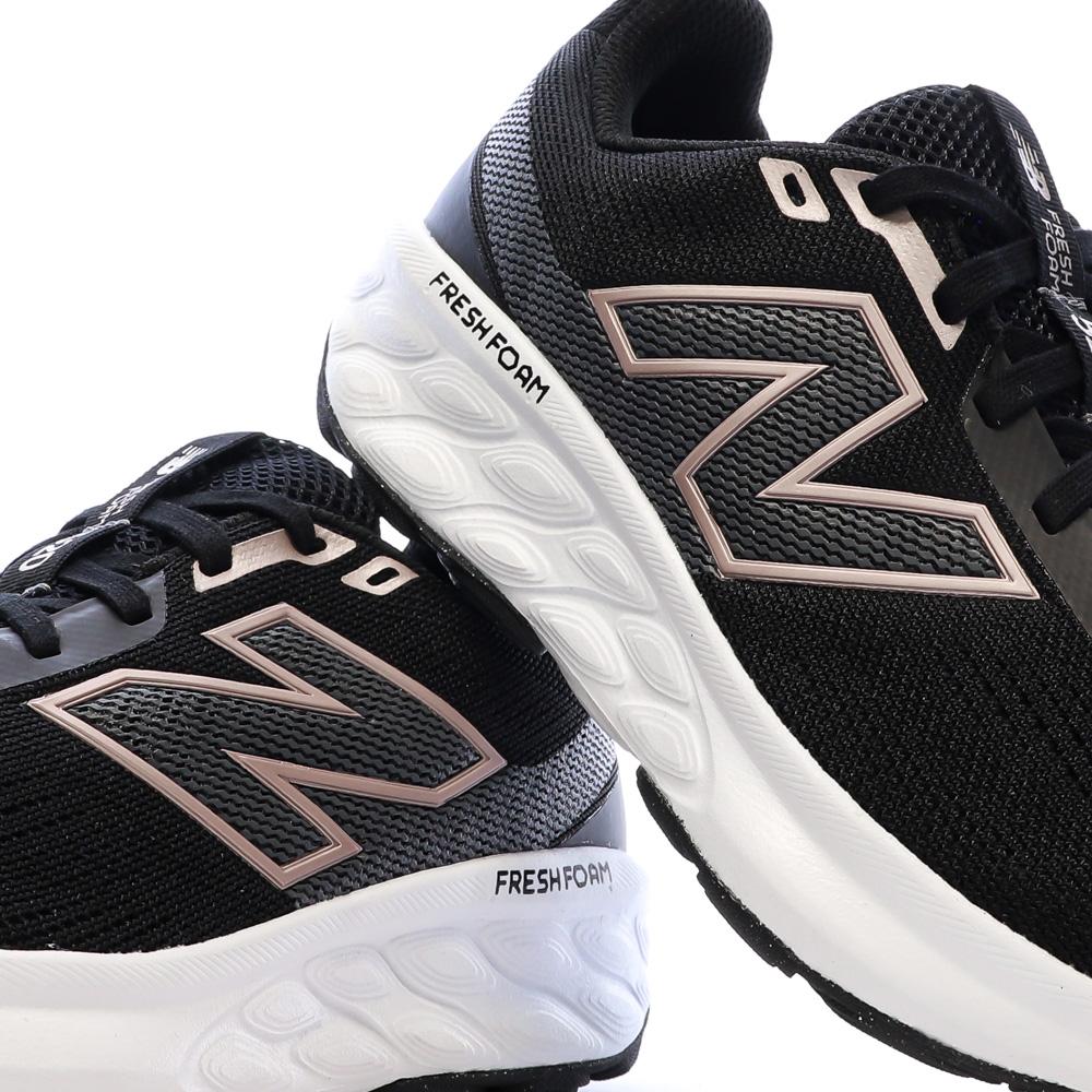 Chaussures de running Noires/Blanches/Roses Femme New Balance 520 vue 7
