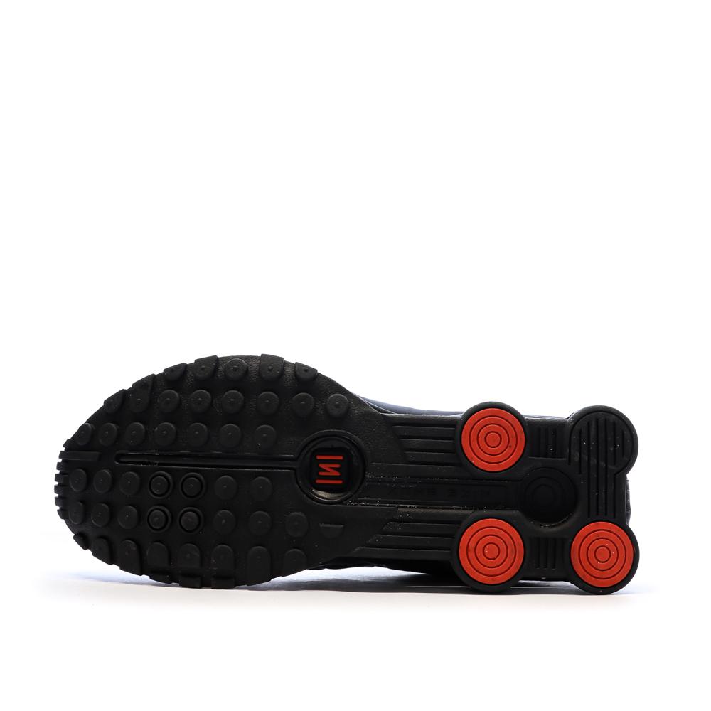 Baskets Noires Homme Nike Shox vue 5