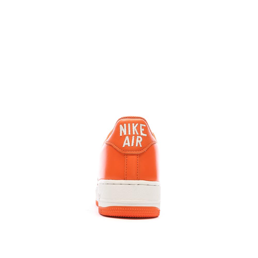 Baskets Oranges Homme Nike Air Force 1 Low vue 3