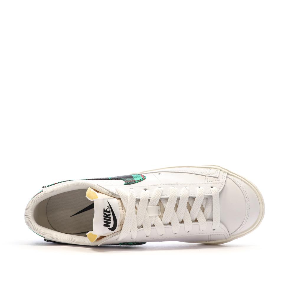 Baskets Blanches Homme Nike Blazer Low '77 PRM vue 4