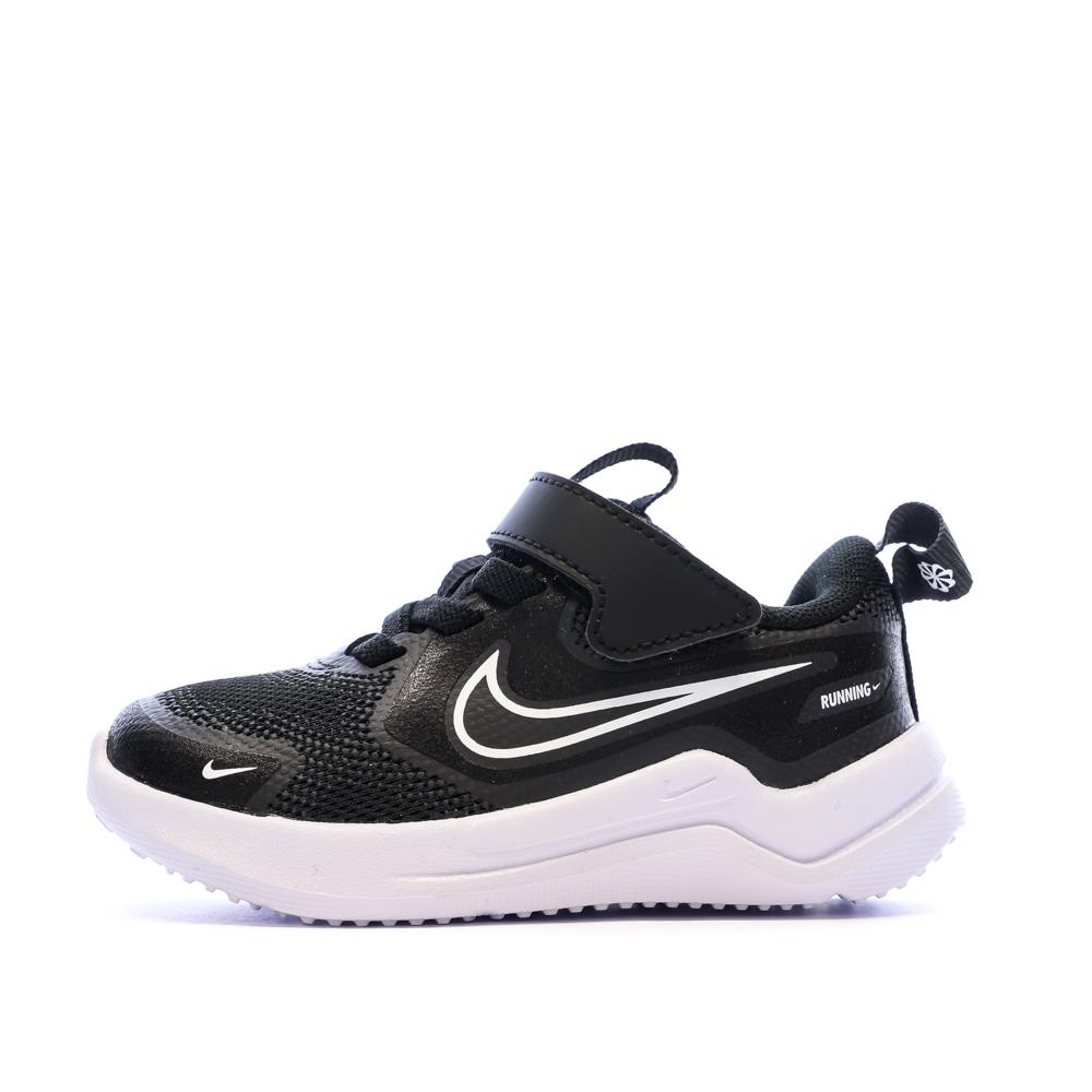 Baskets Noir Garçon Nike Cosmic Runner 2026 pas cher