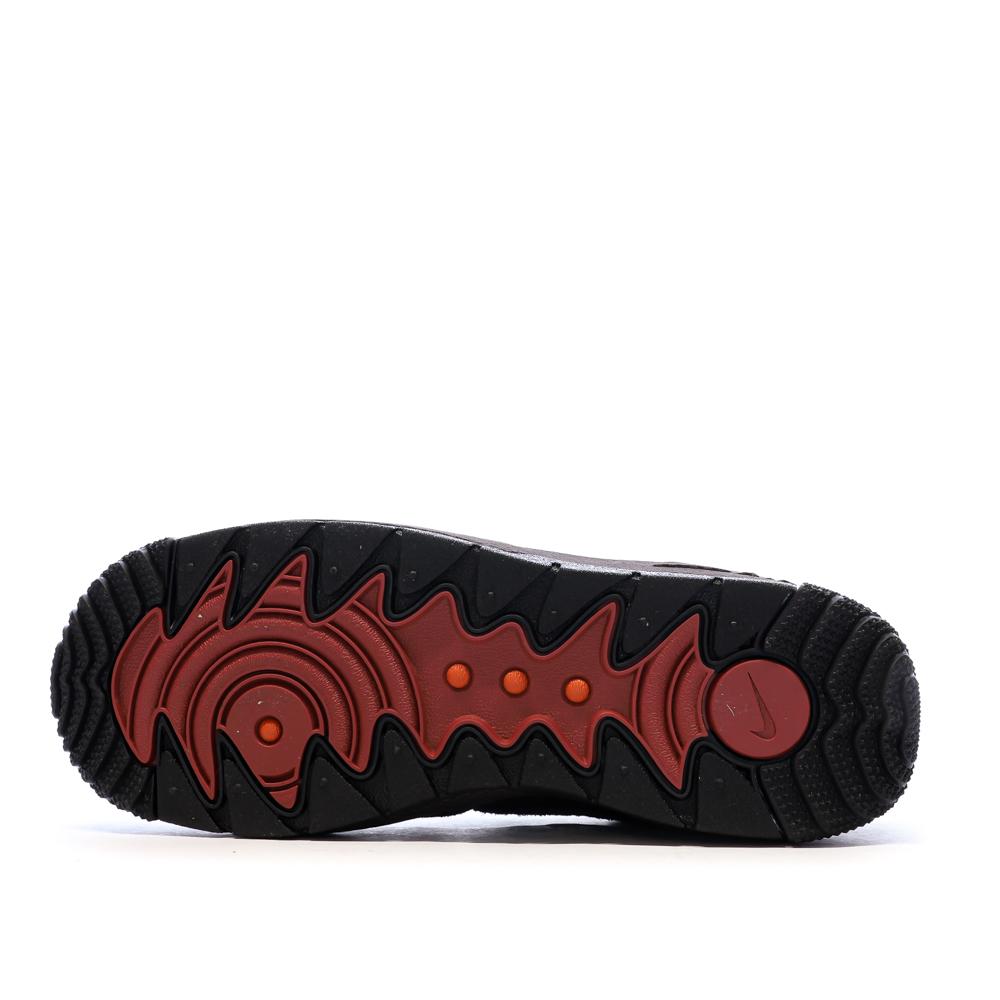 Air Force 1 Wild Noir Nike vue 5