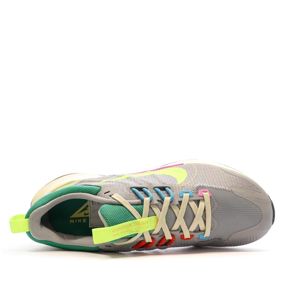 Chaussures de trail Gris/Jaune/Rose Femme Nike Juniper vue 4