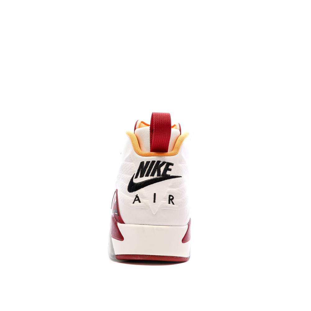 Baskets Blanches/Rouges Homme Nike Jordan Jumpman Mvp vue 3