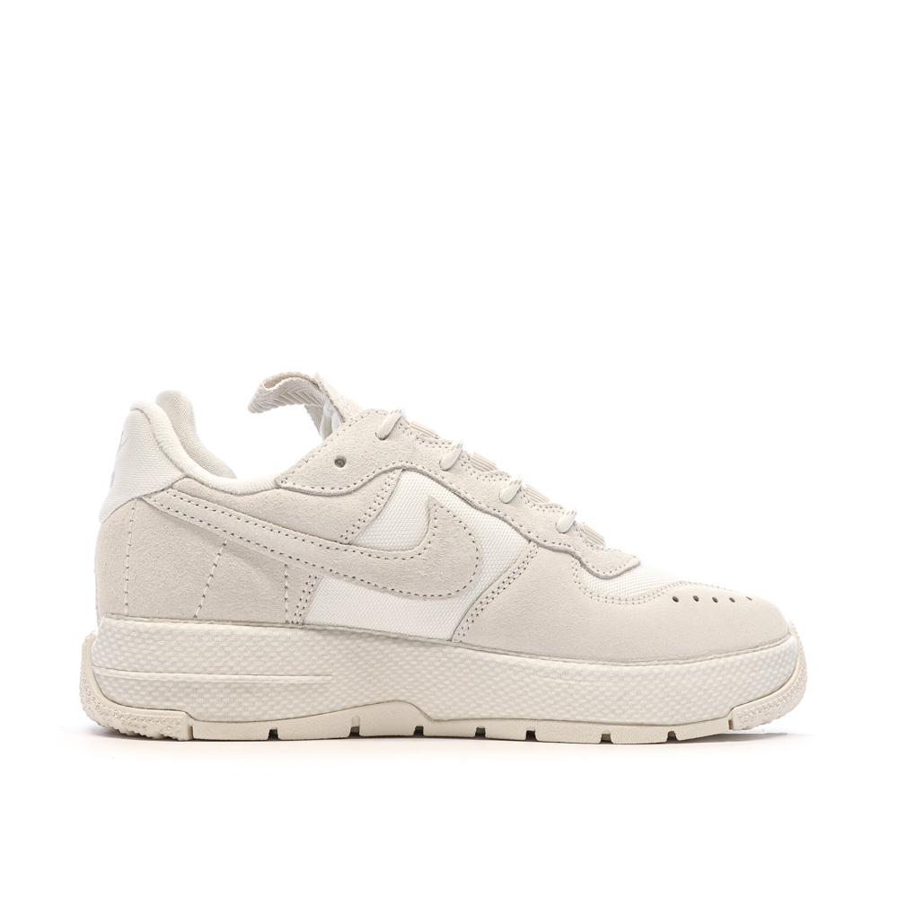Baskets Beiges/Blanches Femme Nike Air Force 1 Wild vue 2