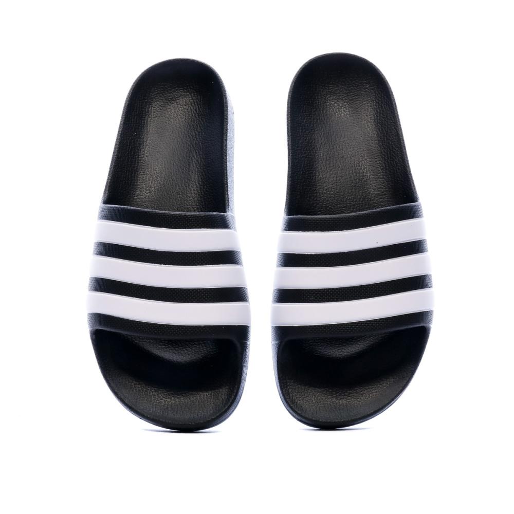 Claquettes noires enfant Adidas Adilette Aqua vue 3