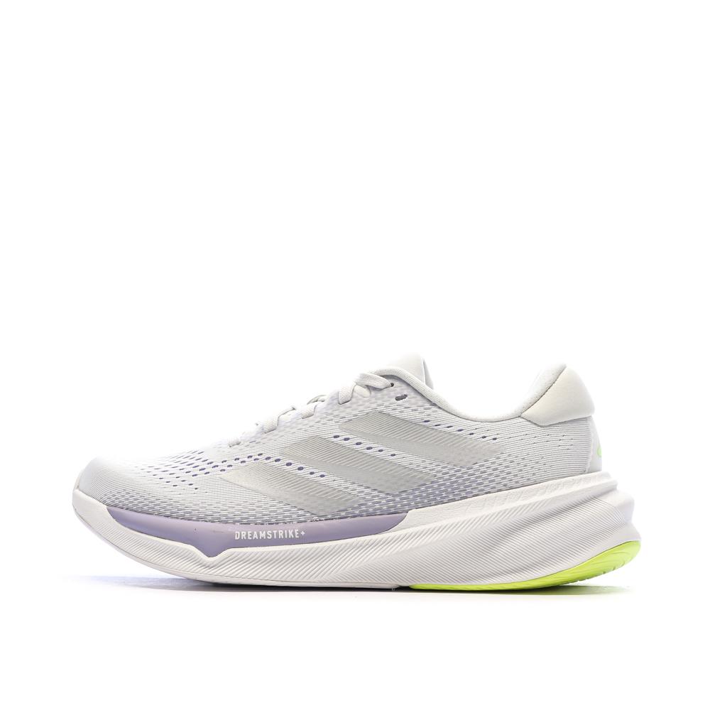 Chaussures de running Blanches Femme Adidas Supernovas pas cher