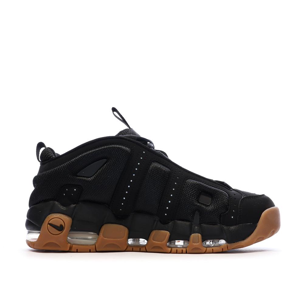 Basket Noir Homme NIKE Air More Uptempo Low Gomme vue 2