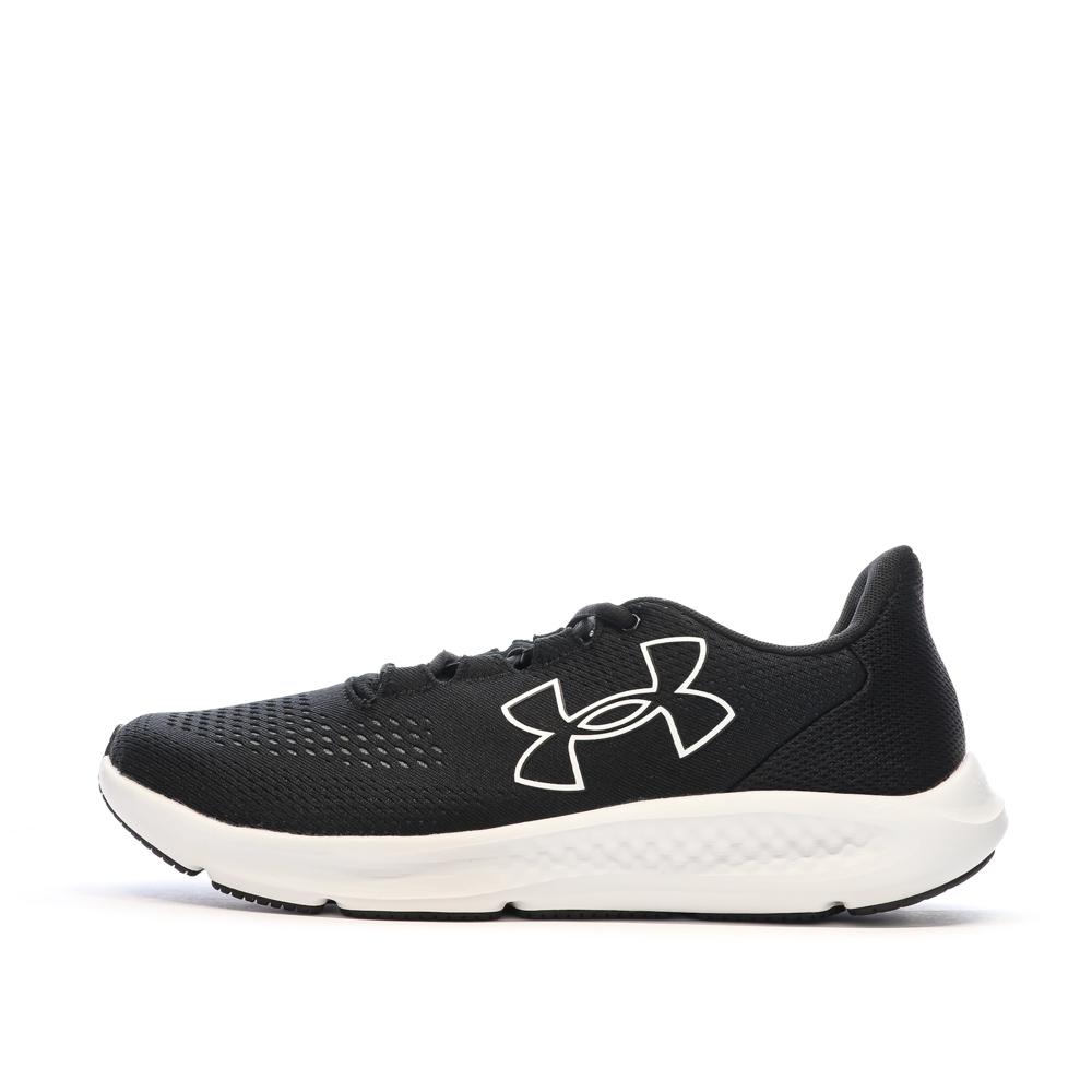 Chaussures de running Noires Homme Under Armour Charged pas cher