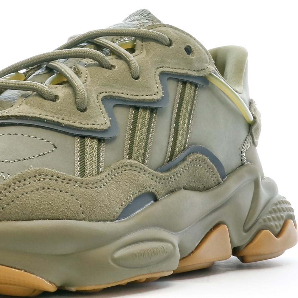 Baskets Kaki Homme Adidas Ozweego vue 7