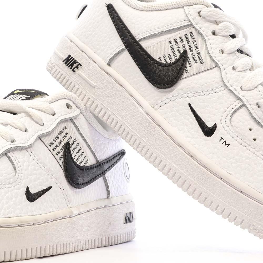 Baskets Blanches/Noires Garçon Nike Force 1 Lv8 vue 7