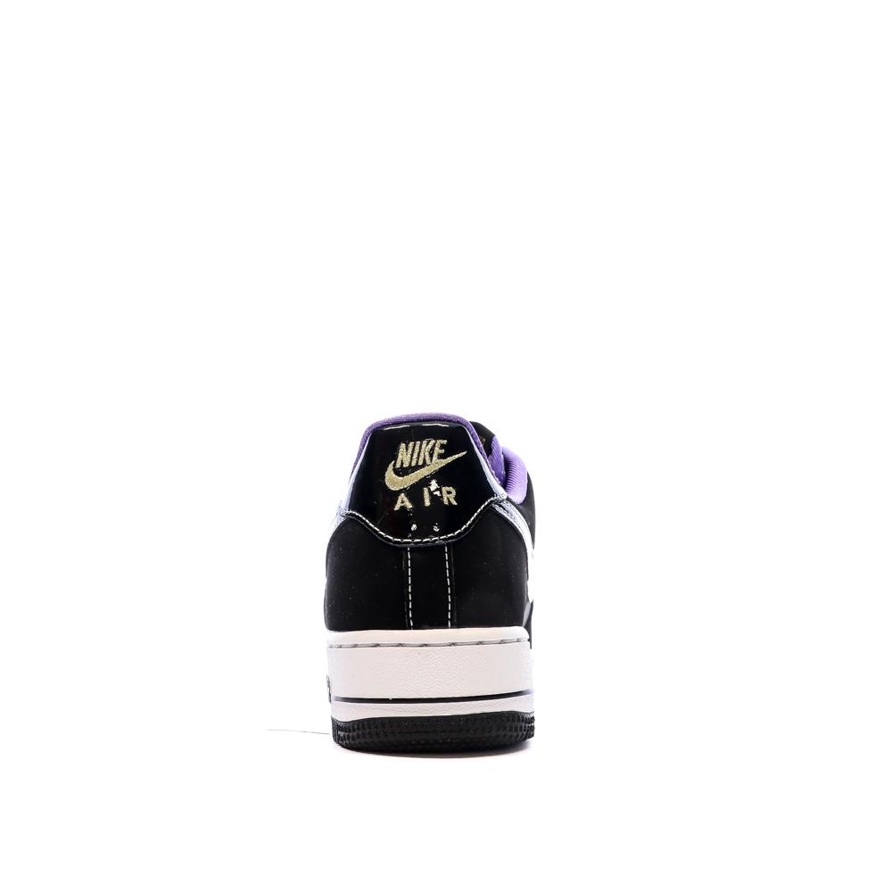 Baskets Noir Homme Nike Air Force 1 Lv8 vue 3